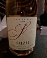 Suzu Sparkling Rosé